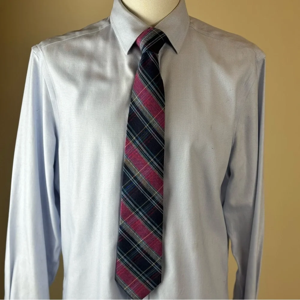 Paul Stuart Men’s Necktie with Pink and Blue Plaid 75% Wool 25% Silk Tie